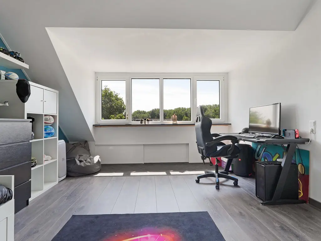 Stuart Makkersstraat 11, OOST-SOUBURG