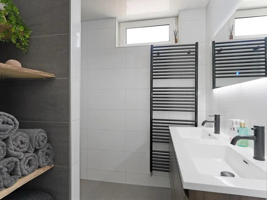 Stuart Makkersstraat 11, OOST-SOUBURG