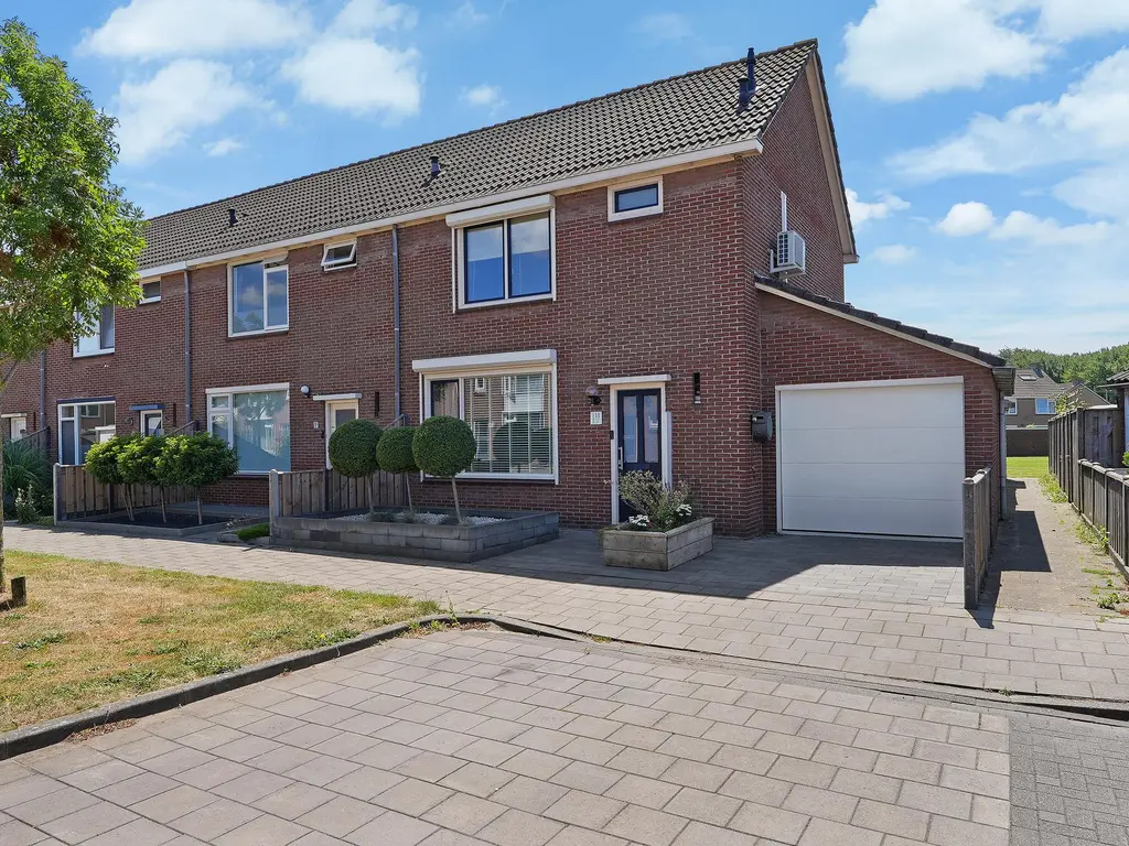 Stuart Makkersstraat 11, OOST-SOUBURG