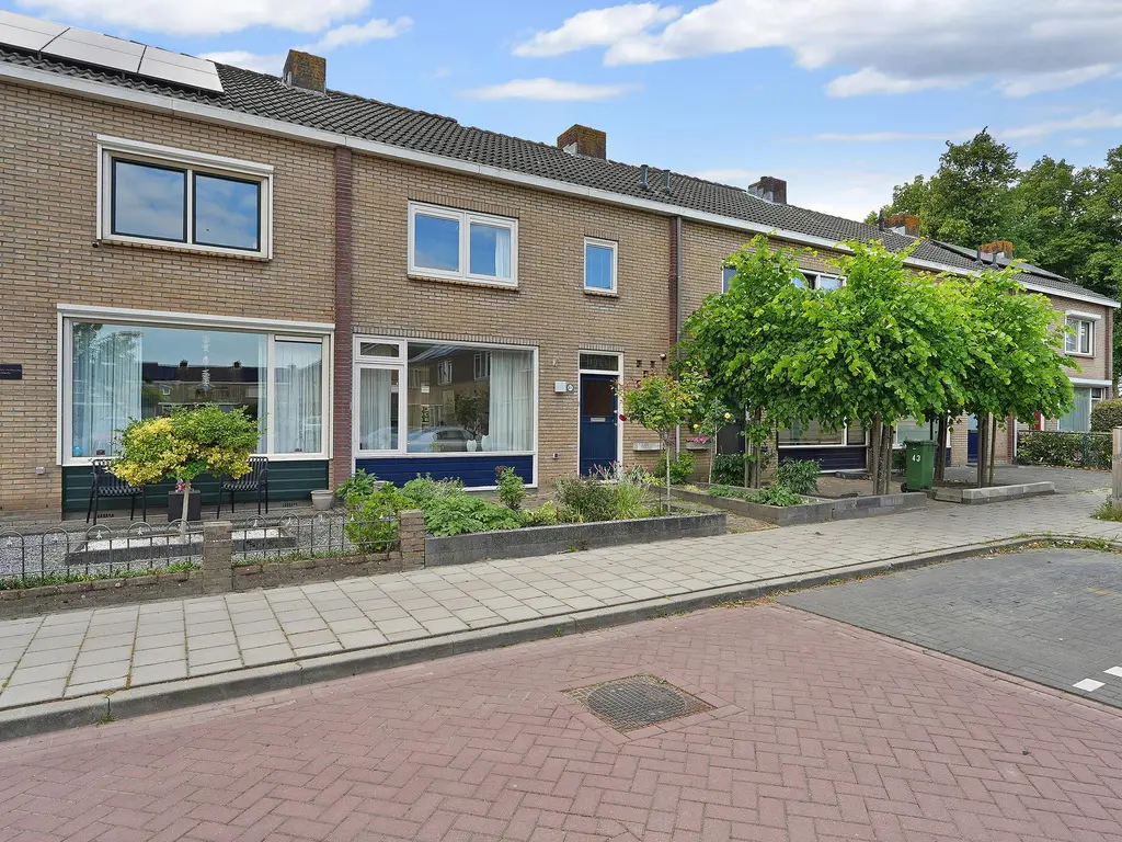 Esdoornstraat 41, OOST-SOUBURG
