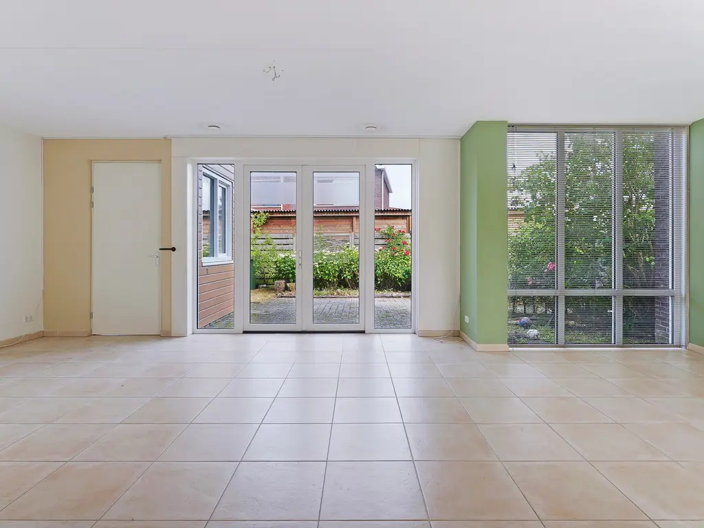 Meiveld 1, OOST-SOUBURG