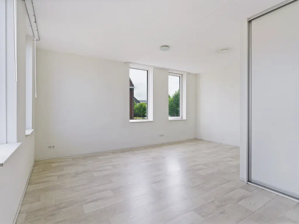 Meiveld 1, OOST-SOUBURG