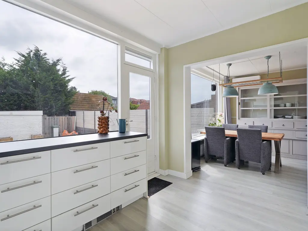 J.I. Sandersestraat 77, OOST-SOUBURG