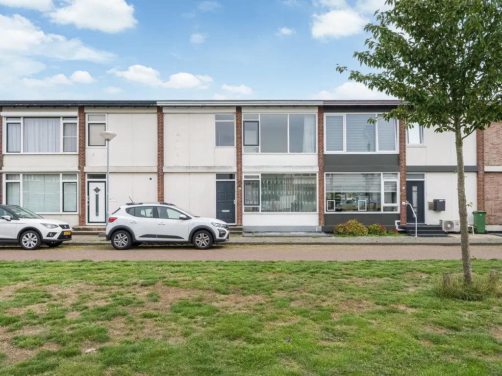 J.I. Sandersestraat 77, OOST-SOUBURG