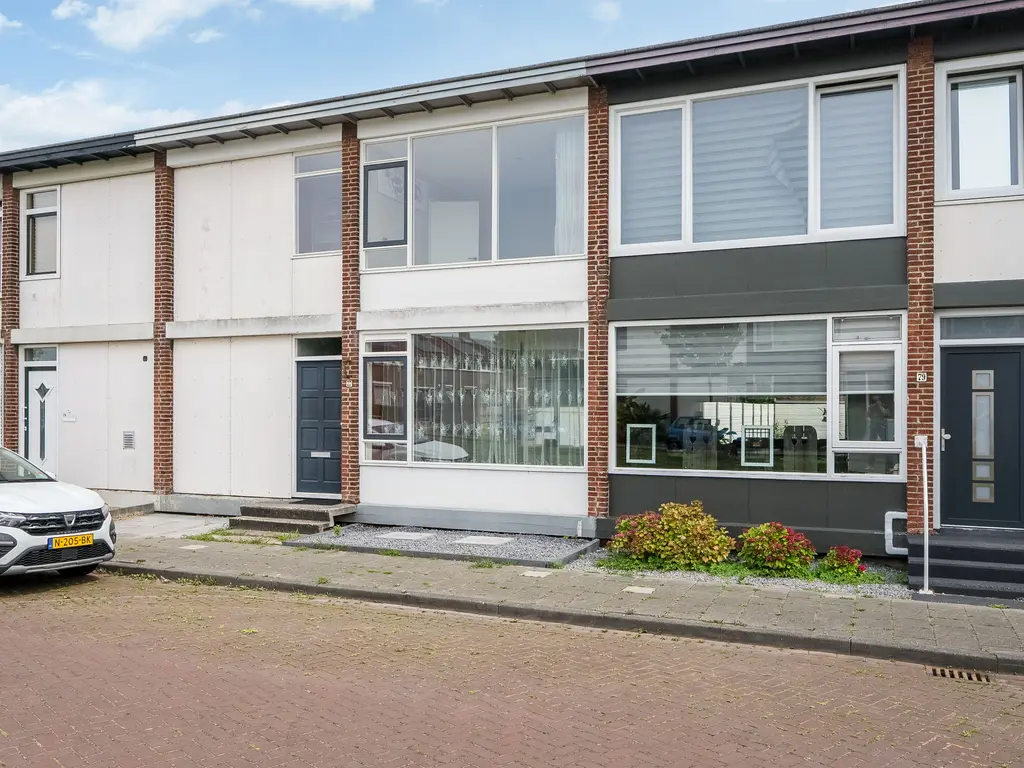J.I. Sandersestraat 77, OOST-SOUBURG