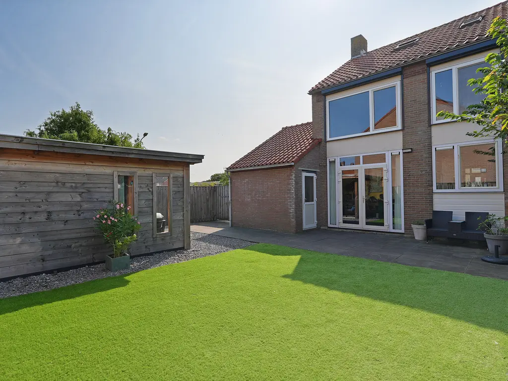 Van Ginkelstraat 9, OOST-SOUBURG