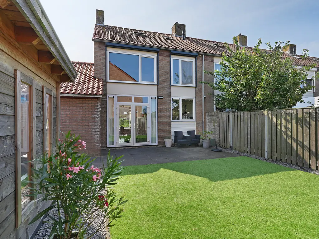 Van Ginkelstraat 9, OOST-SOUBURG