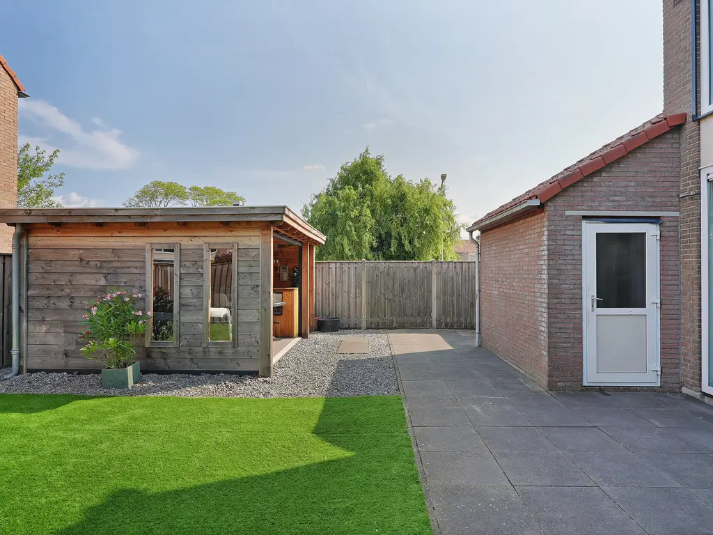 Van Ginkelstraat 9, OOST-SOUBURG