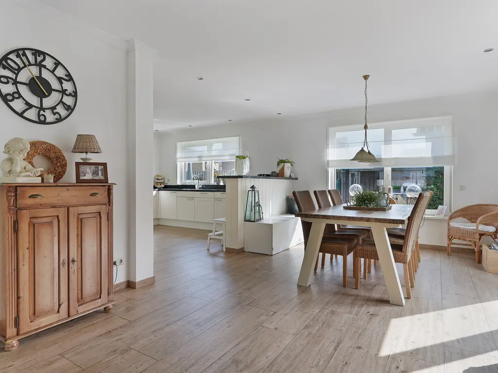 Ooststraat 2, AAGTEKERKE