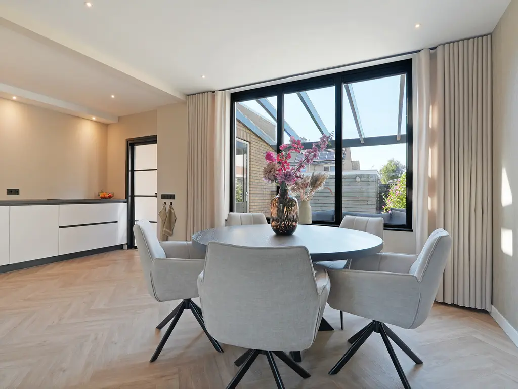 Zeeburgstraat 26, NIEUW- EN SINT JOOSLAND