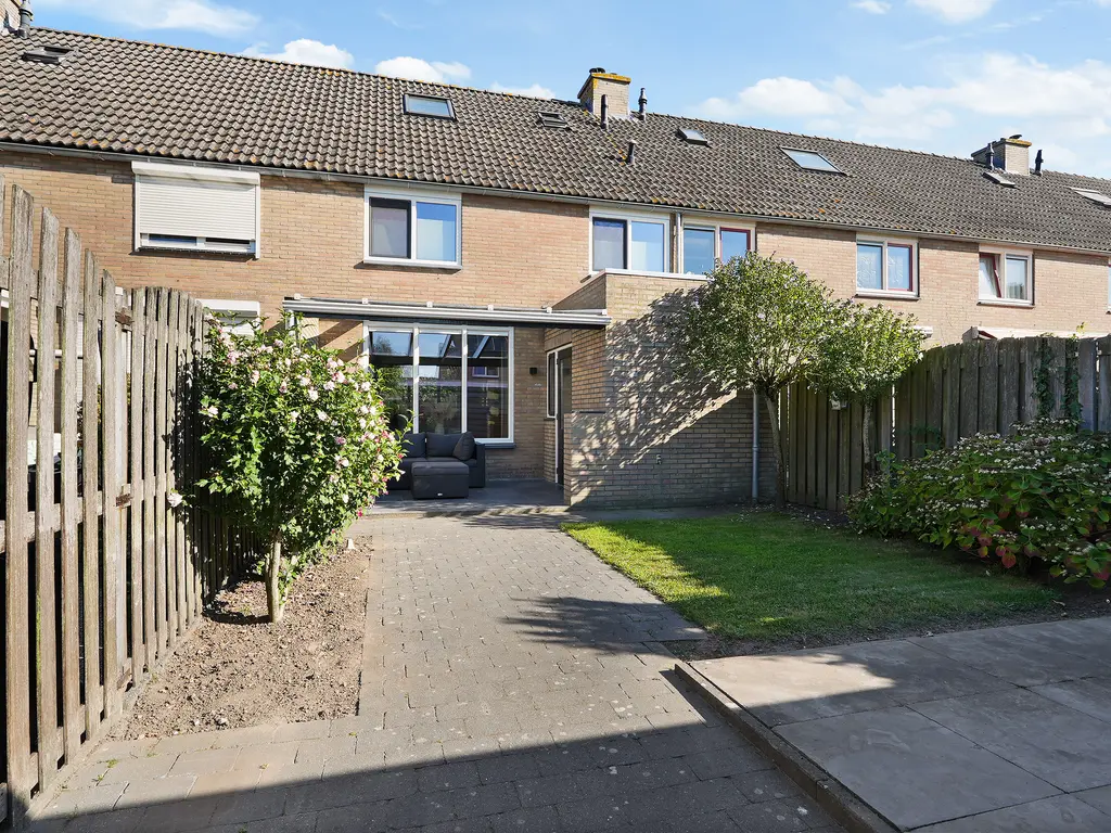 Zeeburgstraat 26, NIEUW- EN SINT JOOSLAND