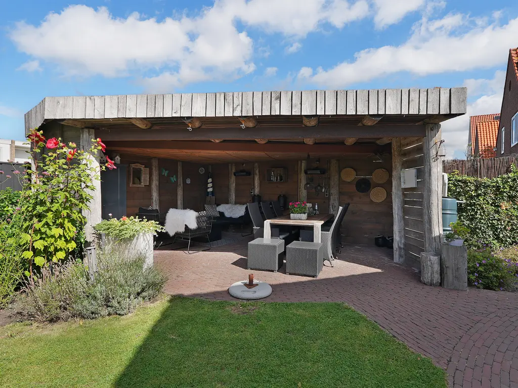 Bosweg 1, ZOUTELANDE