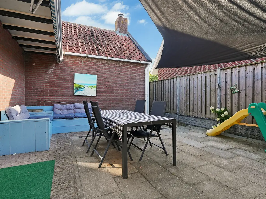 Burgemeester Bosselaarstraat 21, AAGTEKERKE