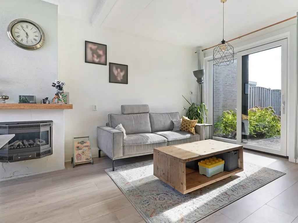 J.I. Sandersestraat 12, OOST-SOUBURG