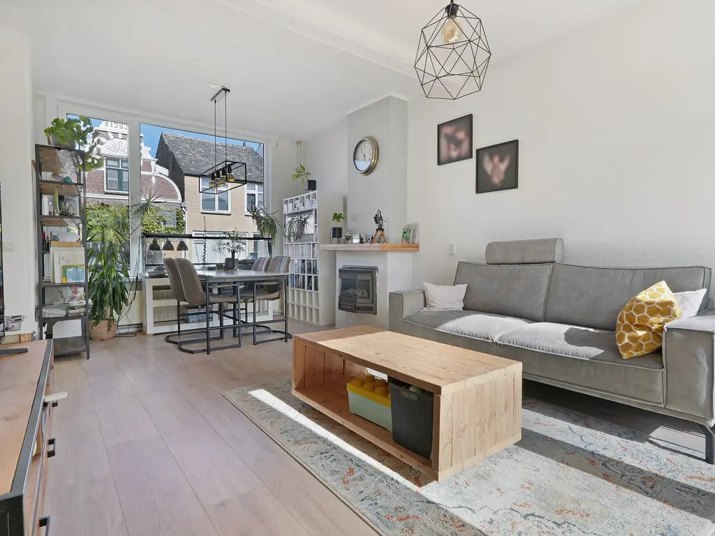 J.I. Sandersestraat 12, OOST-SOUBURG