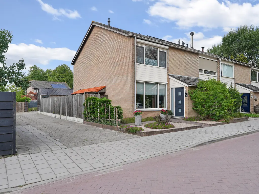 Esdoornstraat 67, OOST-SOUBURG