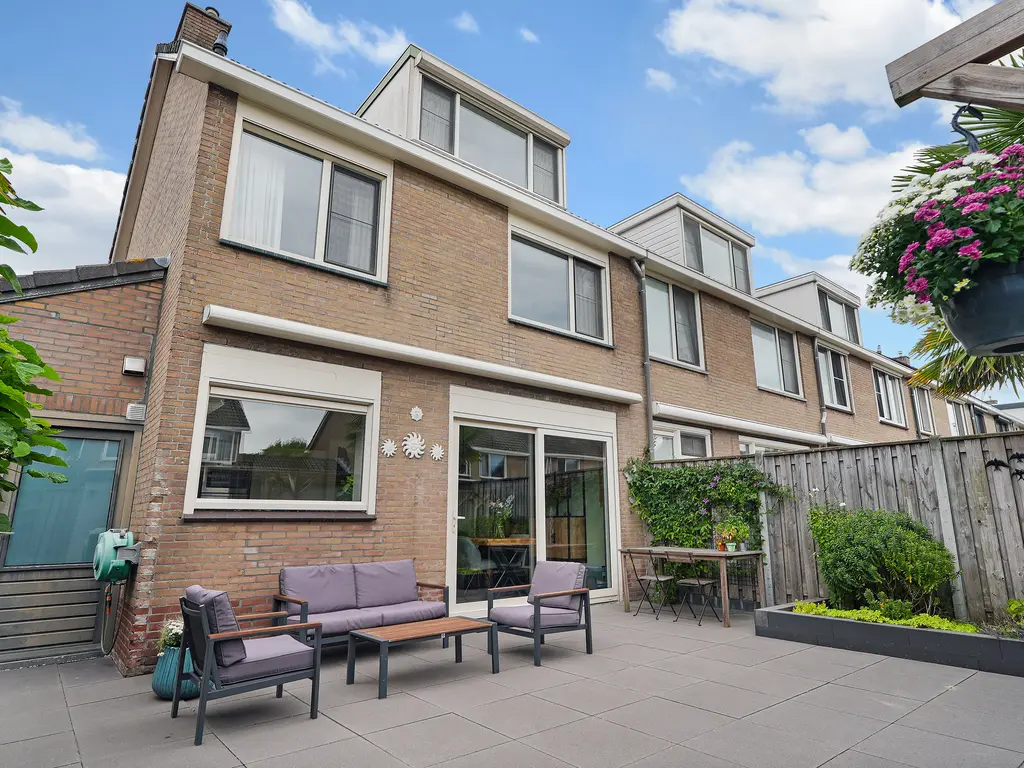 Adriatischezeestraat 18, OOST-SOUBURG