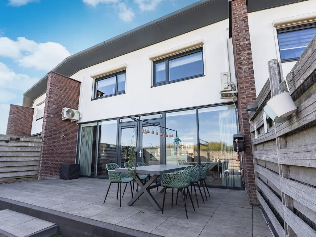 Strandwal 58, VLISSINGEN