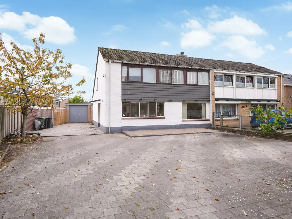 Middelburgsestraat 104, OOST-SOUBURG