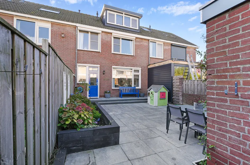 Oostzeestraat 10