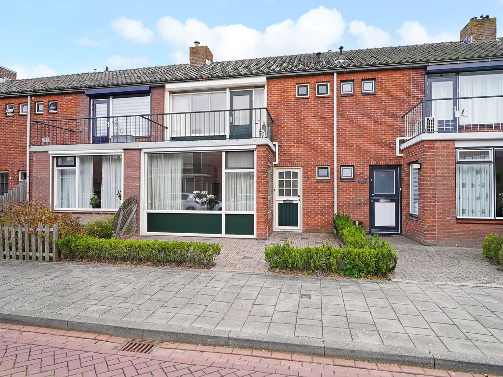 Cornelis van Perestraat 13, OOST-SOUBURG