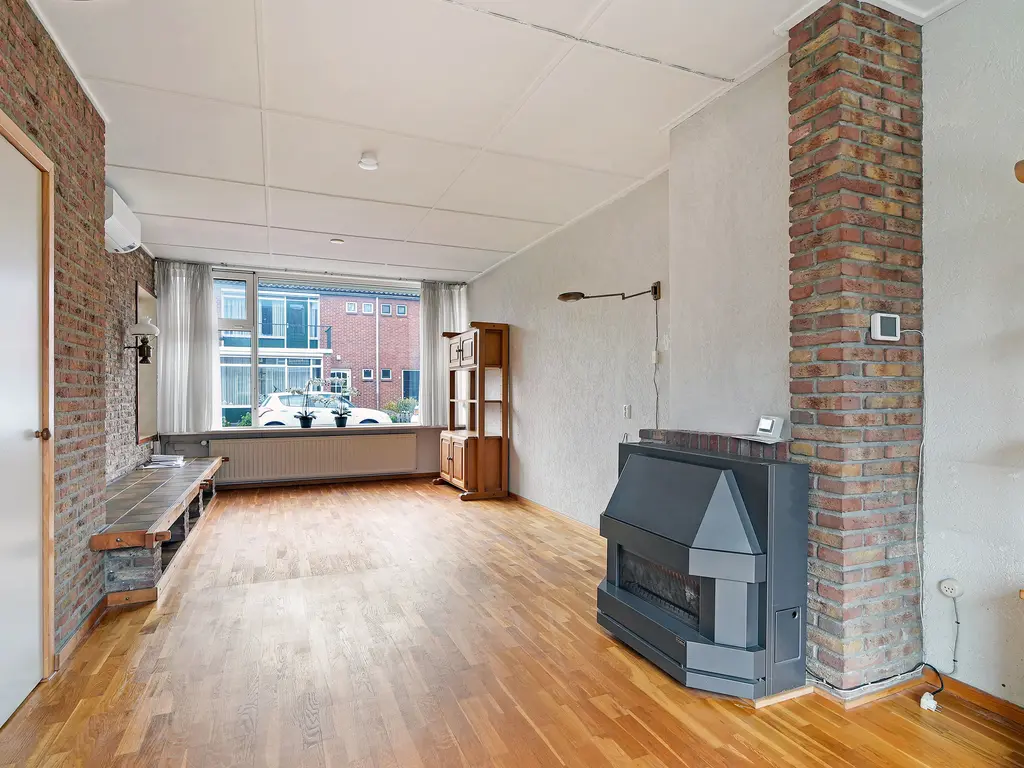 Cornelis van Perestraat 13, OOST-SOUBURG