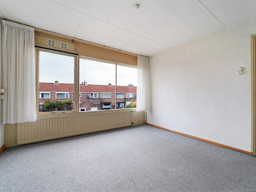 Cornelis van Perestraat 13, OOST-SOUBURG