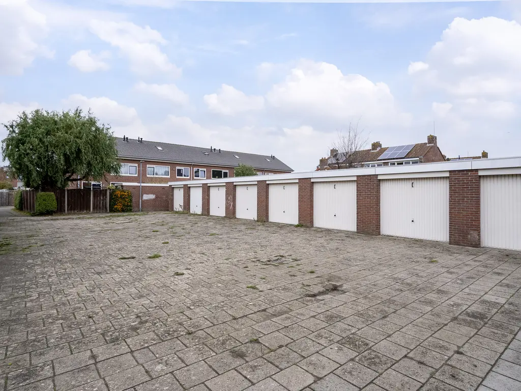 Pioenlaan , VLISSINGEN