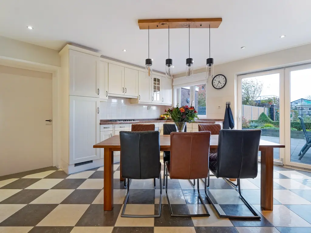 Ooststraat 10, AAGTEKERKE