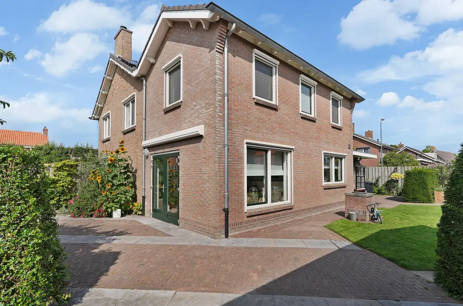 Ooststraat 2
