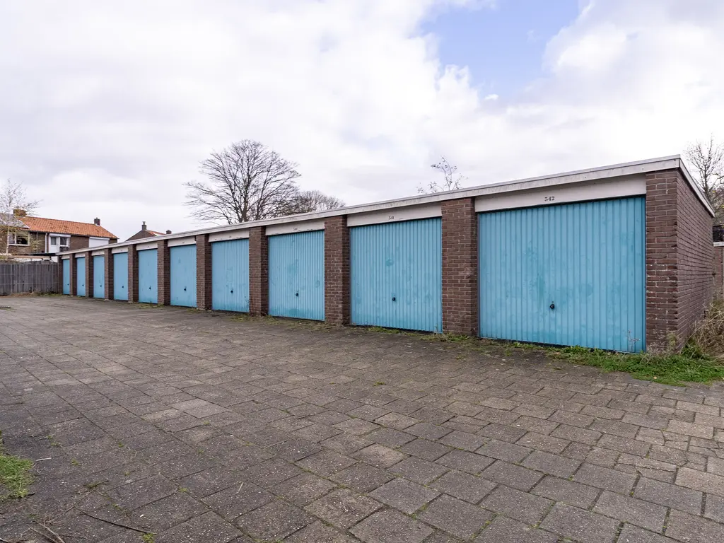 Garage Willem-Alexanderstraat , OOST-SOUBURG