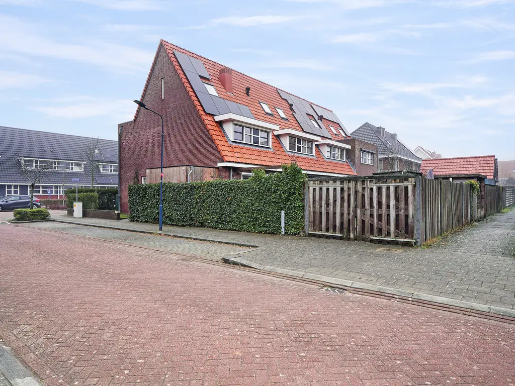 Elmore Jamesstraat 12, MIDDELBURG