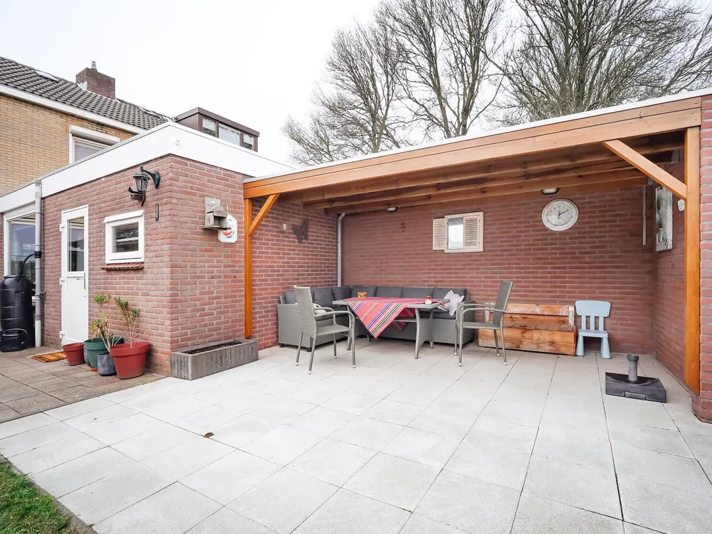 Esdoornstraat 56, Oost-Souburg