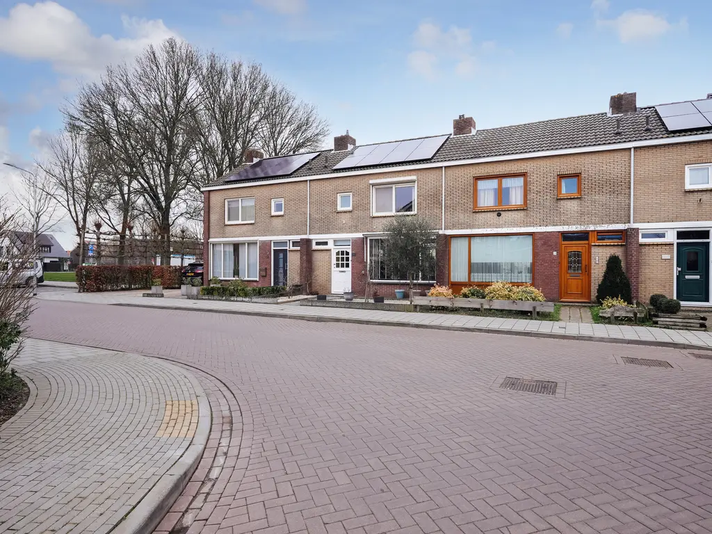 Esdoornstraat 56, Oost-Souburg