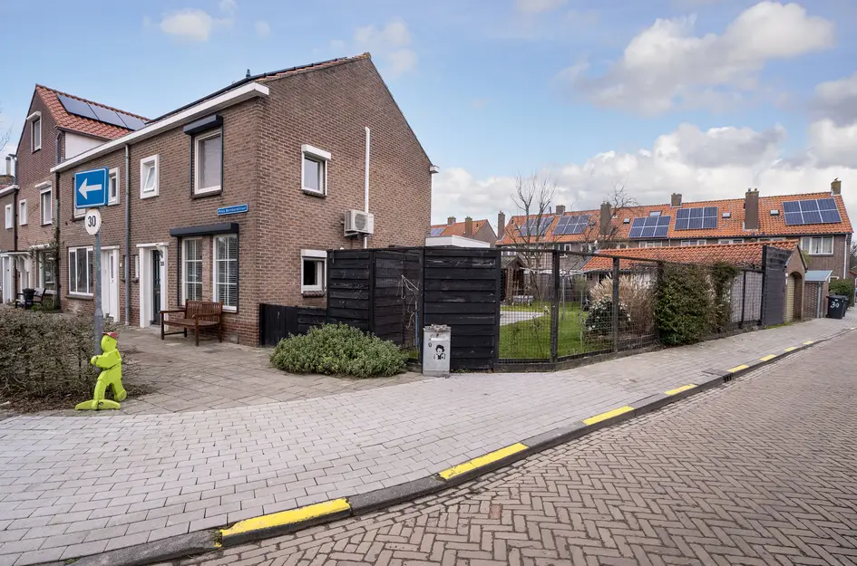 Prins Bernhardstraat 25