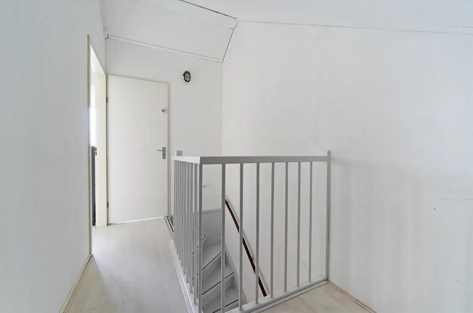 Volkerakstraat 21