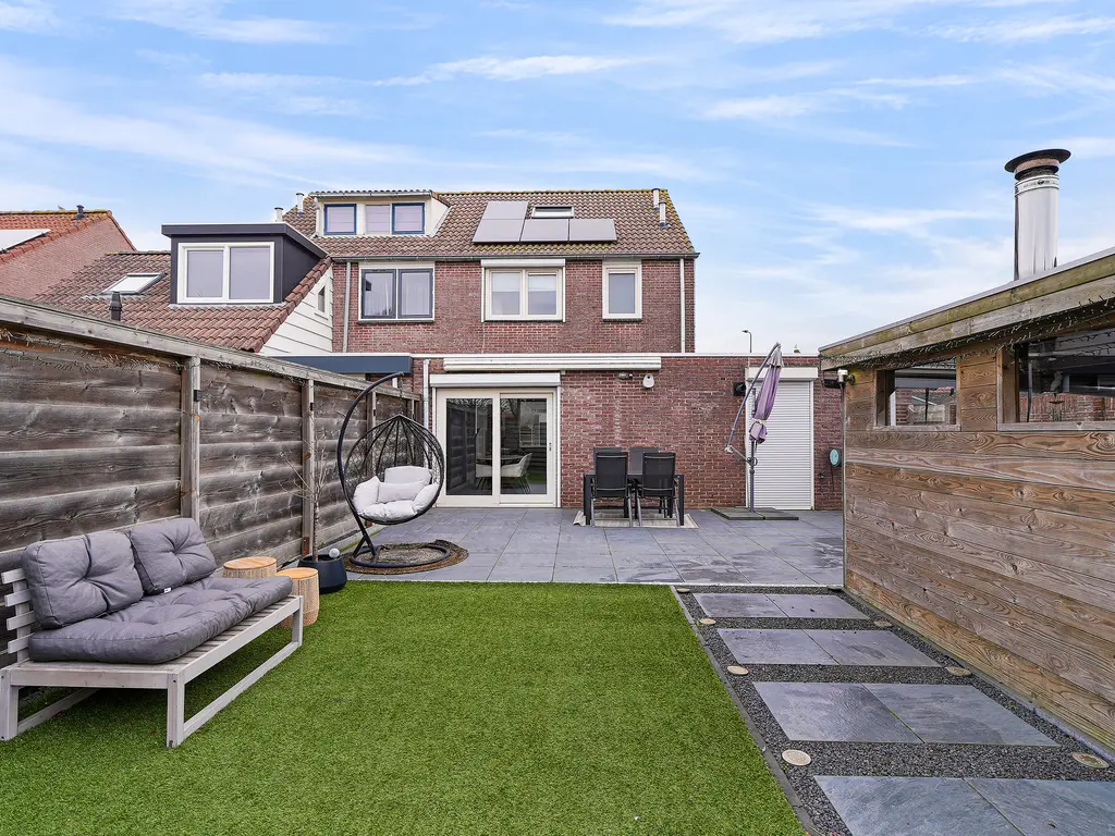 Banjaardstraat 29, LEWEDORP