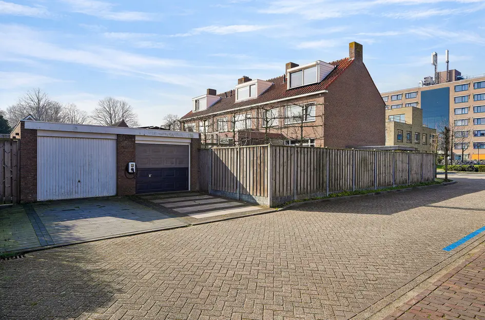 Wiardi Beckmanlaan 4