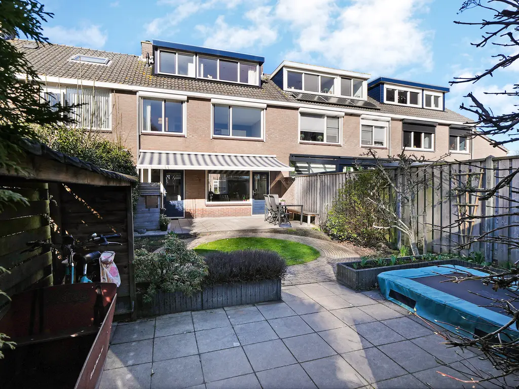 Zuiderzeestraat 37, OOST-SOUBURG