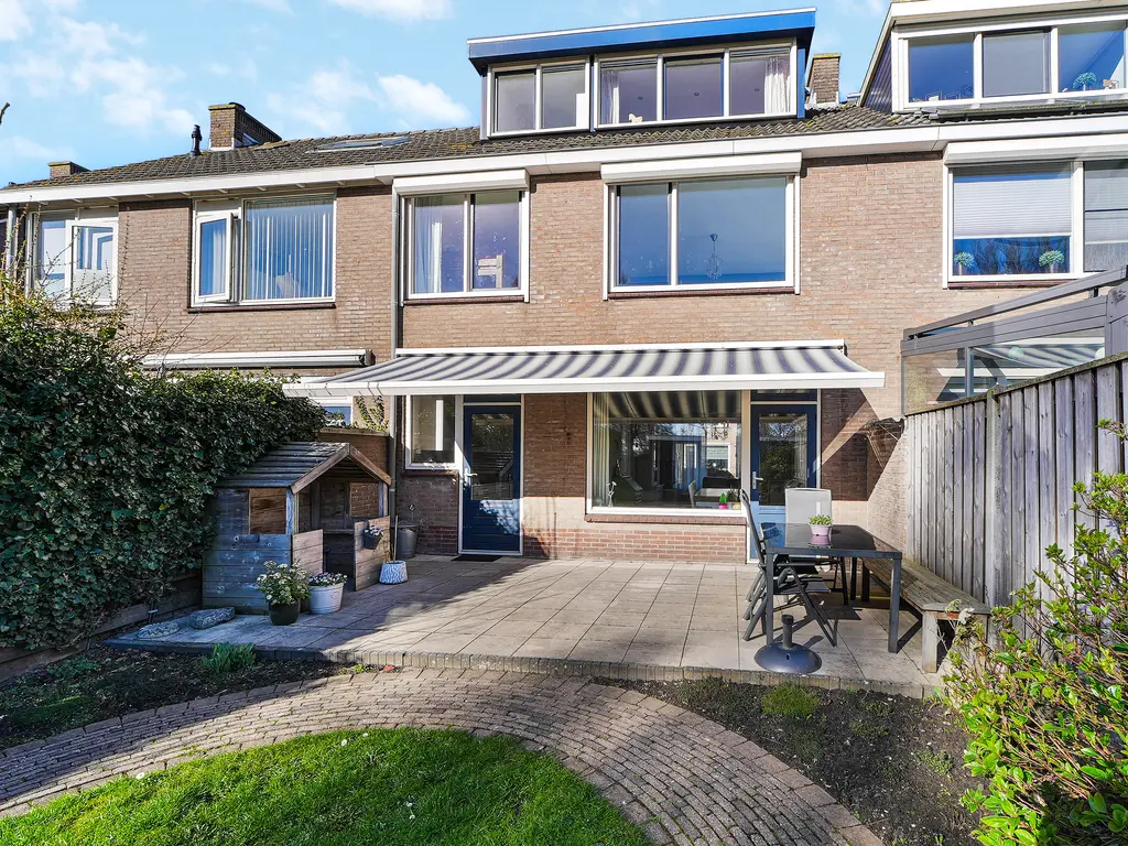 Zuiderzeestraat 37, OOST-SOUBURG