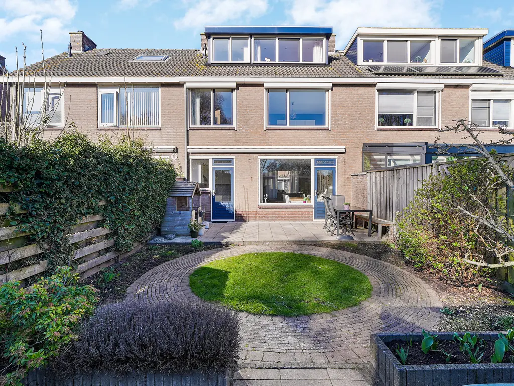 Zuiderzeestraat 37, OOST-SOUBURG