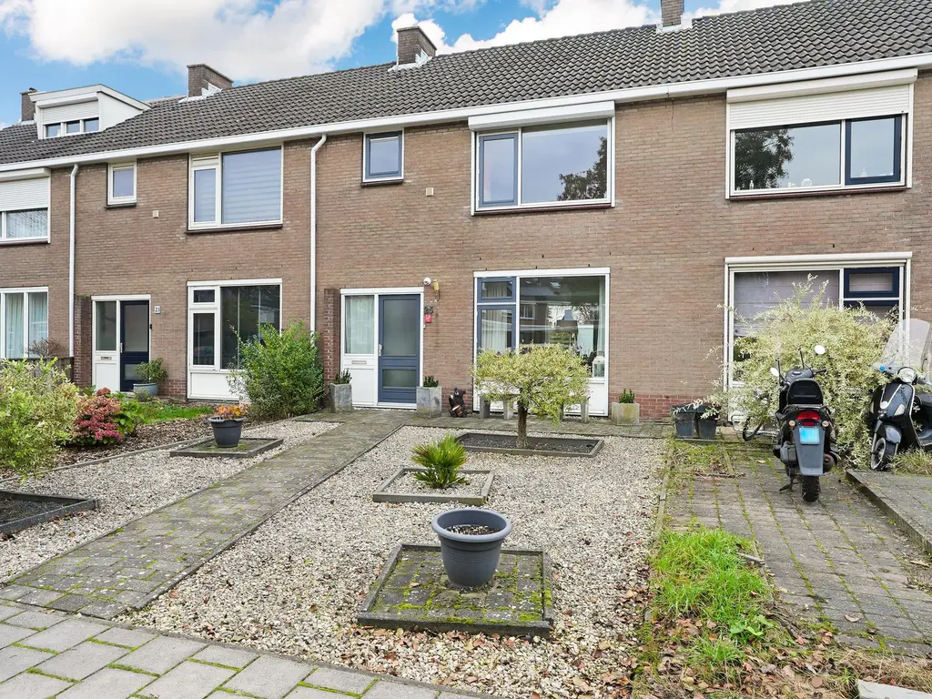 Zuiderzeestraat 25, OOST-SOUBURG