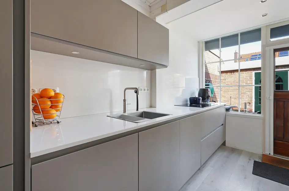 Prins Bernhardstraat 25