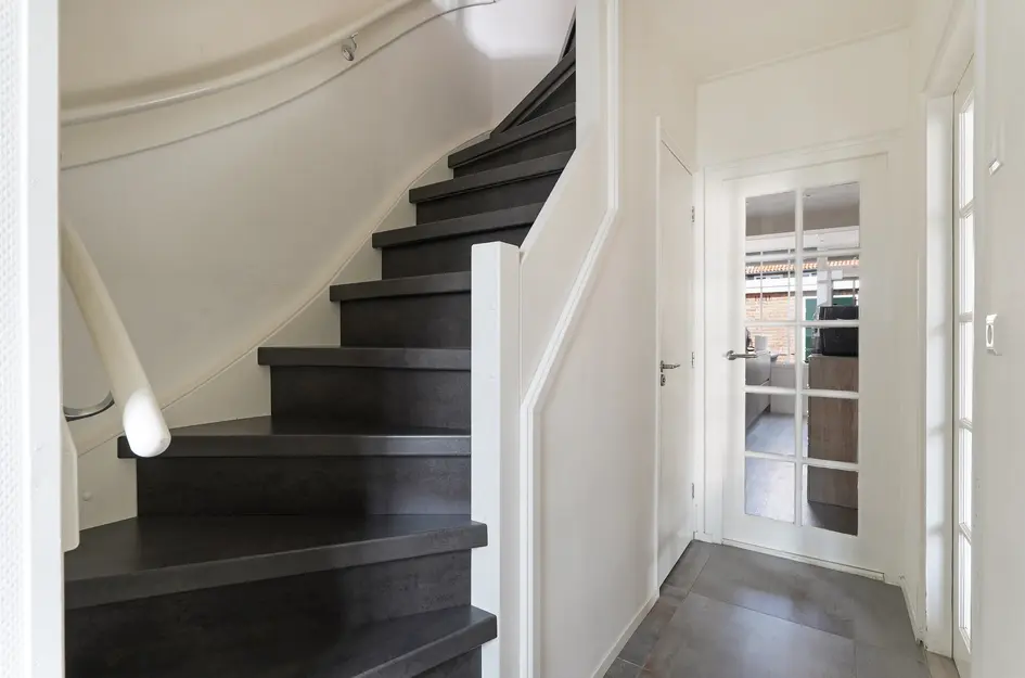 Prins Bernhardstraat 25