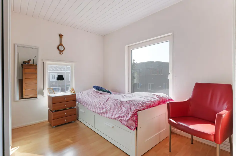 Prins Bernhardstraat 25