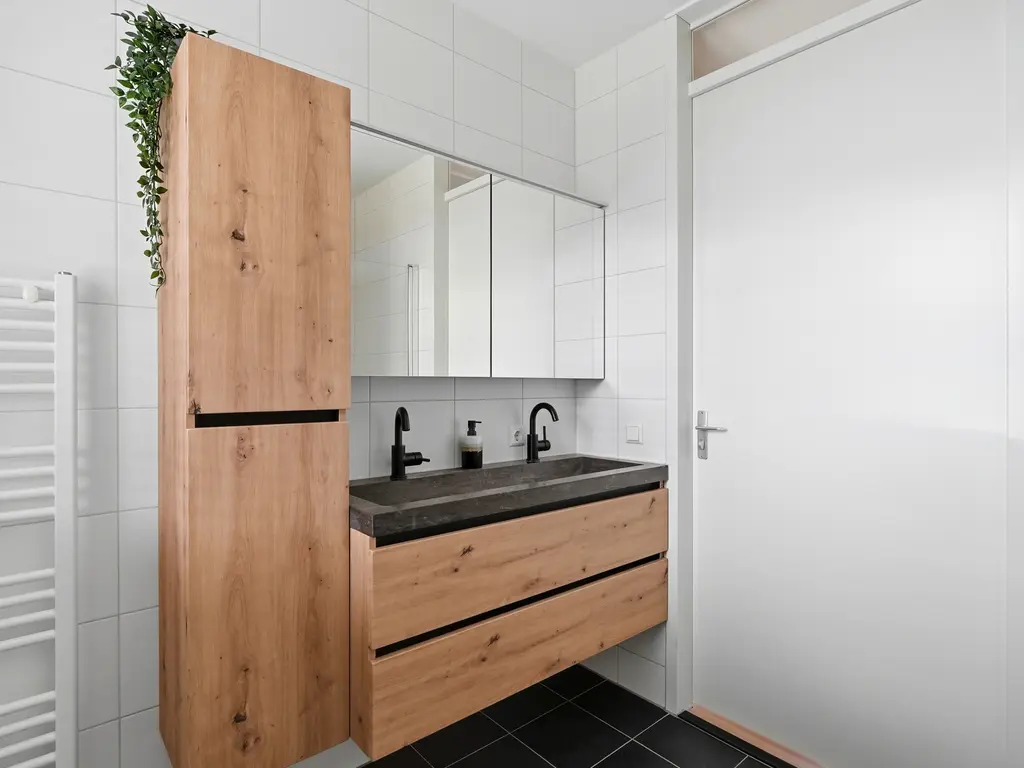 Poproute 33, MIDDELBURG