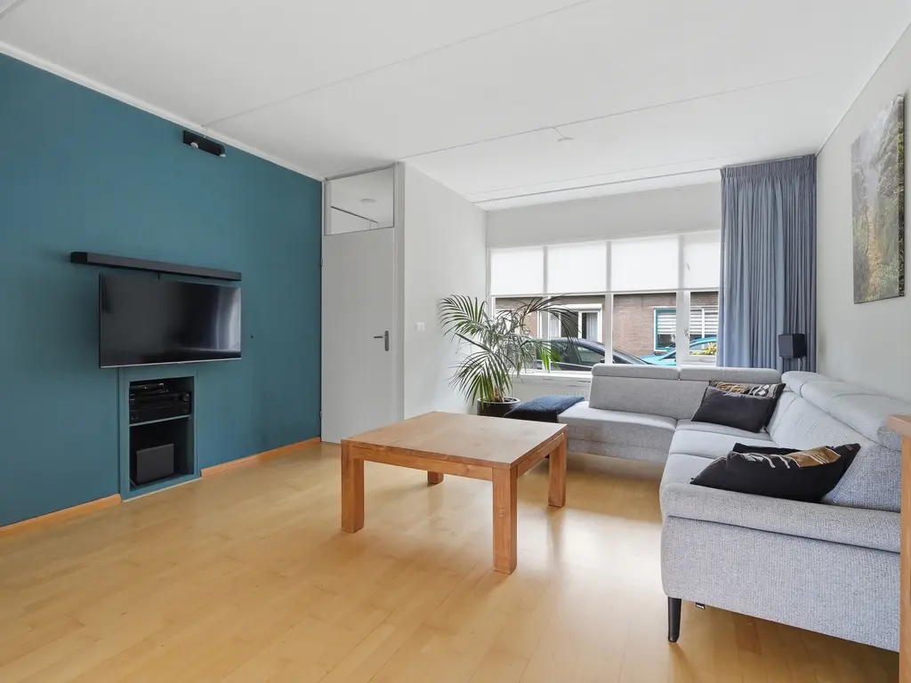 Bereklauwerf 1, ARNEMUIDEN