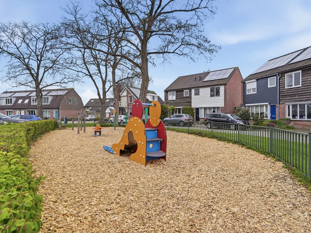 Bereklauwerf 1, ARNEMUIDEN