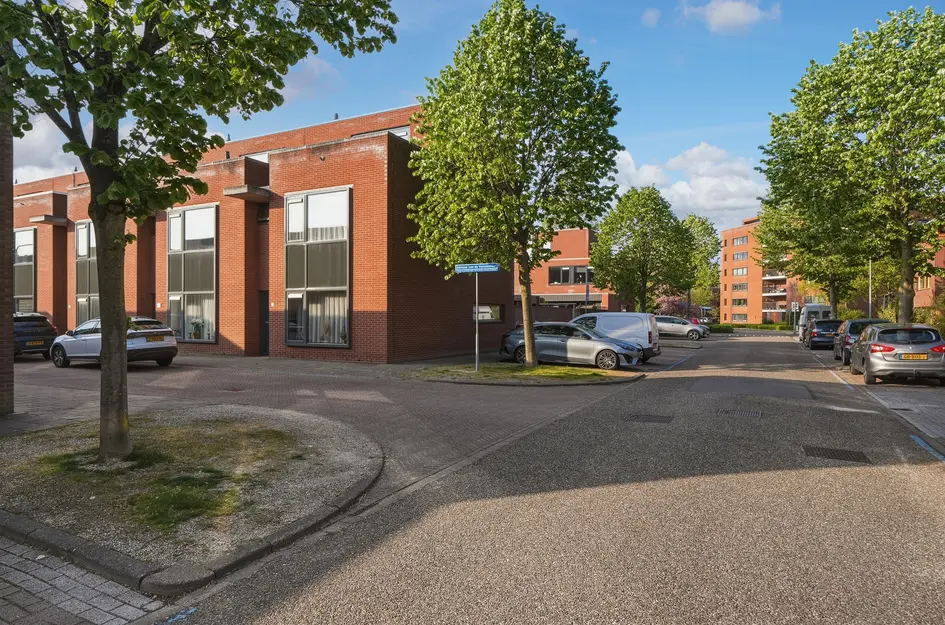 Adriaen van de Vennestraat 2