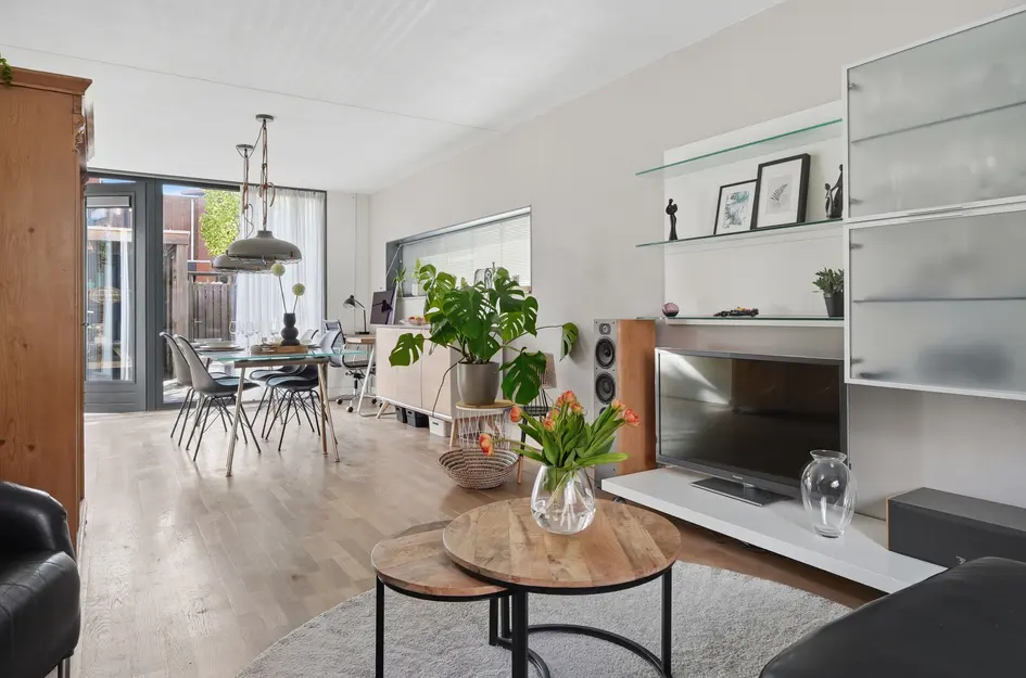 Adriaen van de Vennestraat 2